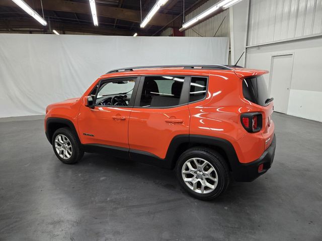 2017 Jeep Renegade Latitude 4x4 - 22703803 - 2