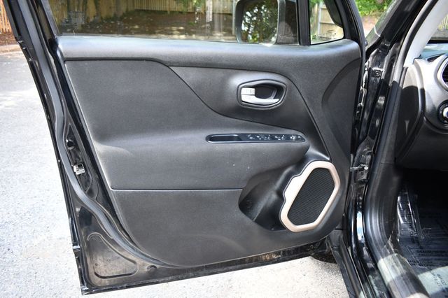 2017 Jeep Renegade Latitude 4x4 - 23066353 - 10