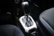 2017 Jeep Renegade Latitude 4x4 - 23066353 - 18