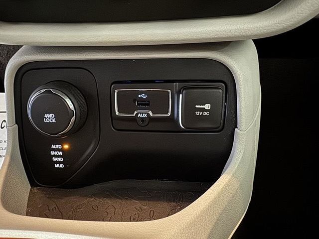 2017 Jeep Renegade Latitude 4x4 - 23099432 - 7