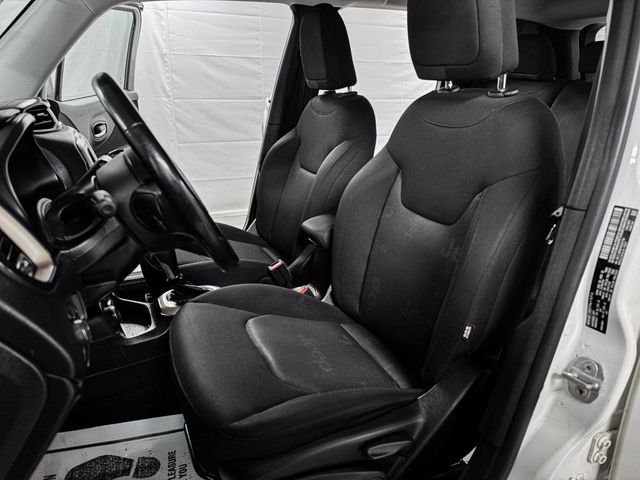 2017 Jeep Renegade Latitude 4x4 - 22988690 - 8