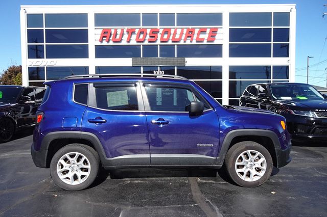 2017 Jeep Renegade Latitude 4x4 - 22934224 - 0
