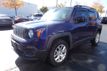2017 Jeep Renegade Latitude 4x4 - 22934224 - 3
