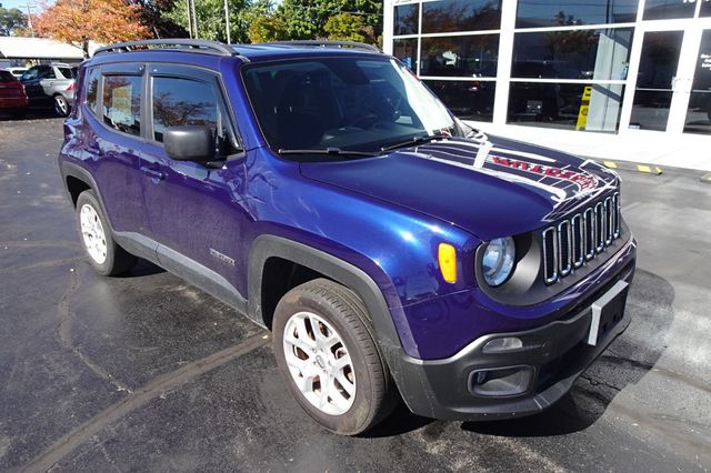 2017 Jeep Renegade Latitude 4x4 - 22934224 - 8