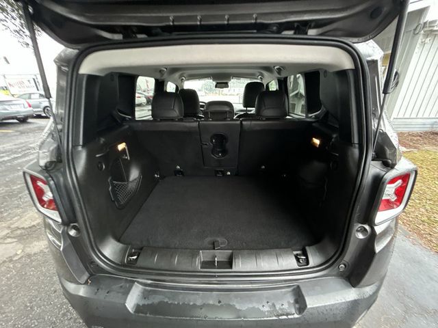 2017 Jeep Renegade Limited 4x4 - 22949508 - 21