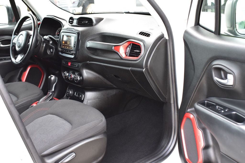 2017 Jeep Renegade Trailhawk 4x4 - 23052228 - 16
