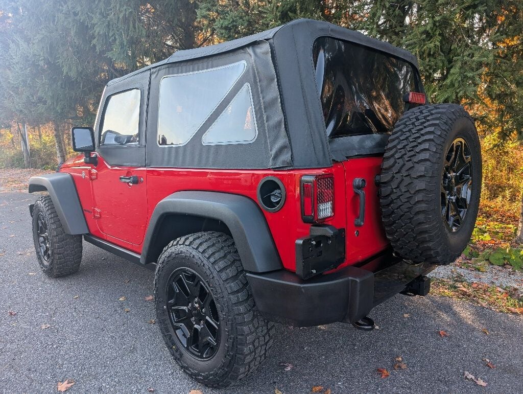 2017 Jeep Wrangler 3 PEDAL WILLYS WHEELER - 22641152 - 6