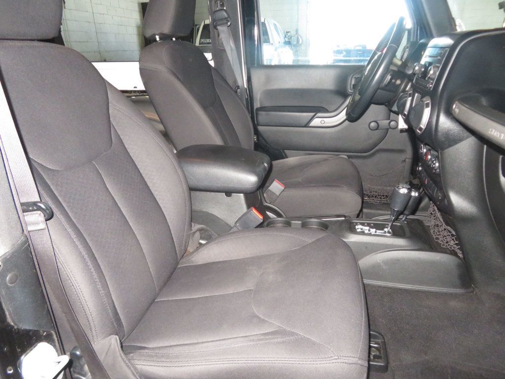 2017 Jeep Wrangler 4X4 HARDTOP WILLYS JEEP WRANGLER EXTRA CLEAN  LOW MILES  - 22938575 - 25