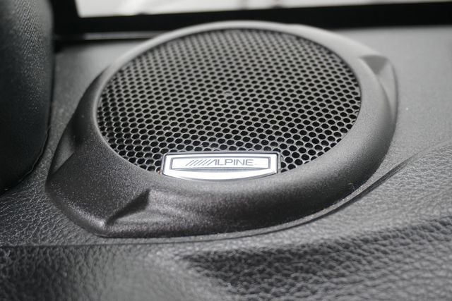 2017 Jeep Wrangler 75th Anniversary 4x4 - 22980969 - 21