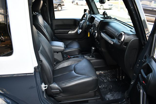 2017 Jeep Wrangler Chief Edition 4x4 W/Connectivity Group - 22494171 - 41
