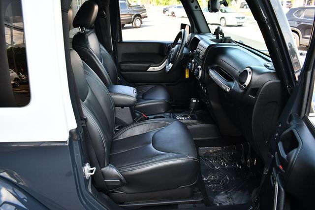 2017 Jeep Wrangler Chief Edition 4x4 W/Connectivity Group - 22494171 - 42