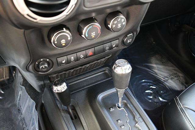 2017 Jeep Wrangler Chief Edition 4x4 W/Connectivity Group - 22494171 - 48