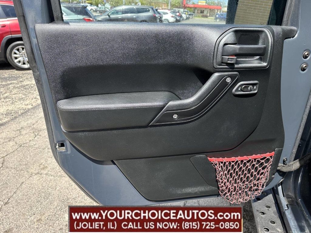 2017 Jeep Wrangler Rubicon Recon 4x4 - 22833706 - 13