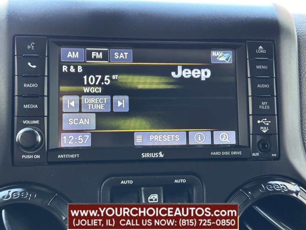 2017 Jeep Wrangler Rubicon Recon 4x4 - 22833706 - 32