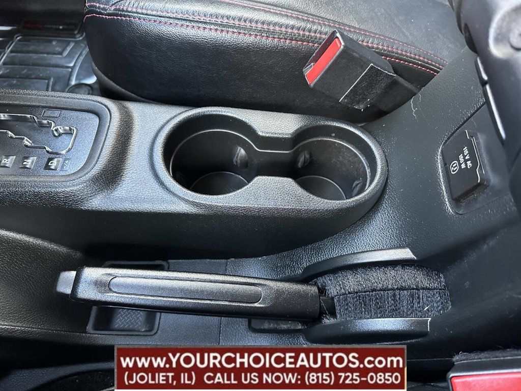 2017 Jeep Wrangler Rubicon Recon 4x4 - 22833706 - 39
