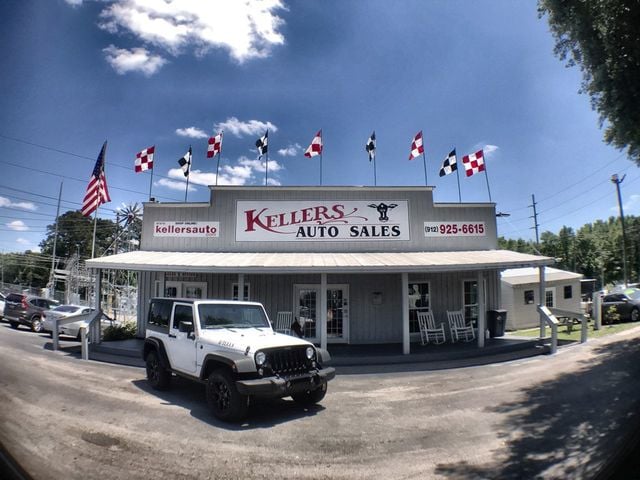 2017 Jeep Wrangler Sport 4x4 - 22425966 - 0