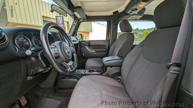 2017 Jeep Wrangler Sport 4x4 - 22086521 - 25