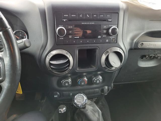 2017 Jeep Wrangler Sport SUV 2D - 23031814 - 7