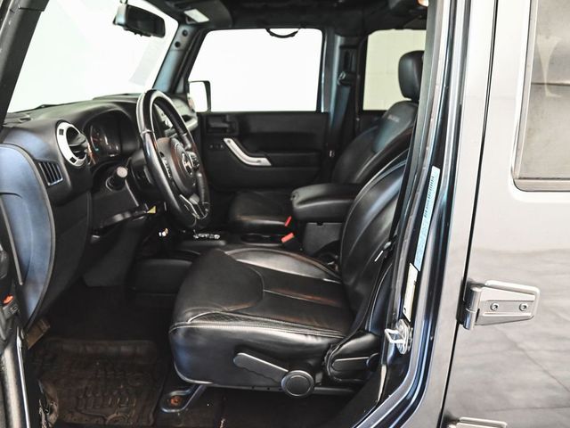 2017 Jeep Wrangler Unlimited Sahara - 23063870 - 22