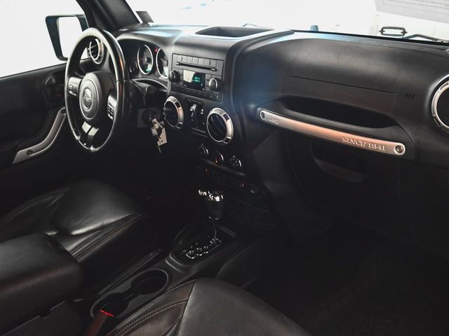 2017 Jeep Wrangler Unlimited Sahara - 23063870 - 26
