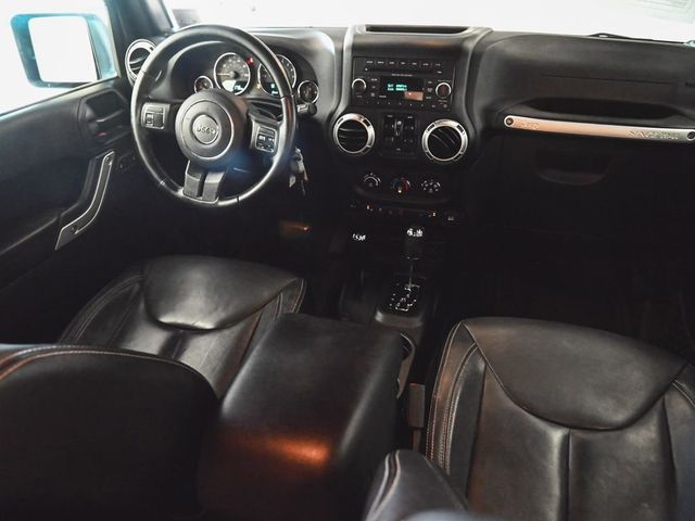 2017 Jeep Wrangler Unlimited Sahara - 23063870 - 27