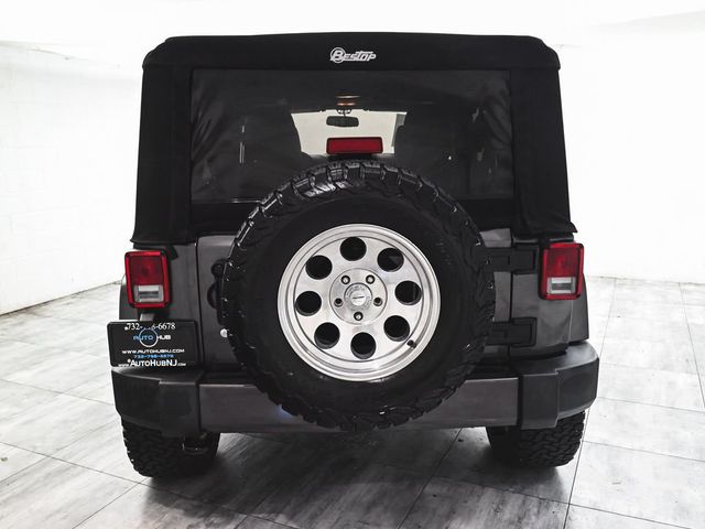 2017 Jeep Wrangler Unlimited Sahara - 23063870 - 4