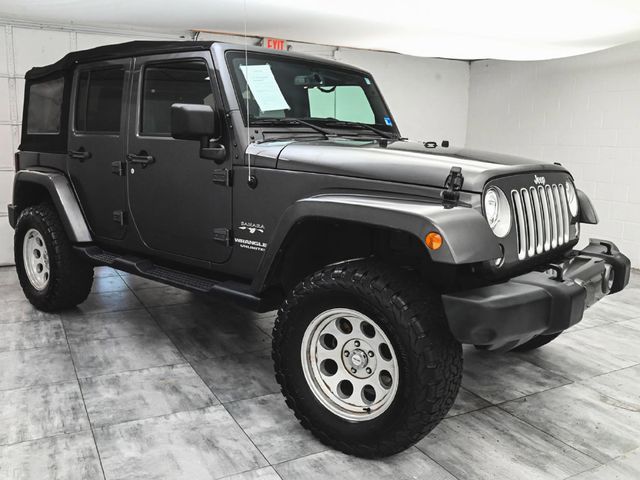 2017 Jeep Wrangler Unlimited Sahara - 23096593 - 2