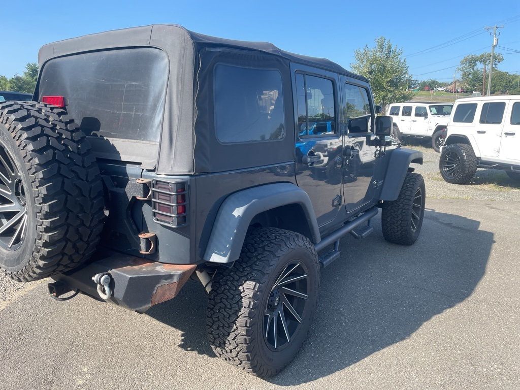 2017 Jeep Wrangler Unlimited Sport - 22572589 - 12