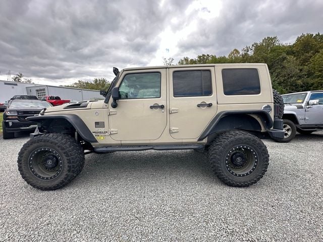 2017 Jeep Wrangler Unlimited Sport - 22634256 - 23