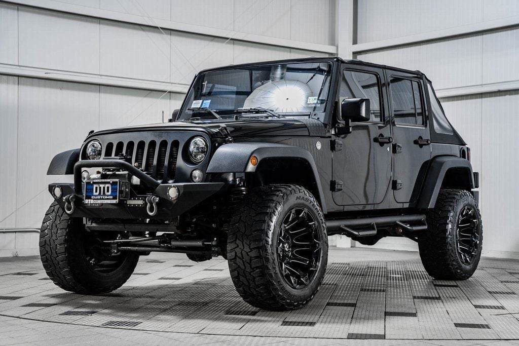 2017 Jeep Wrangler Unlimited Sport - 22734481 - 2