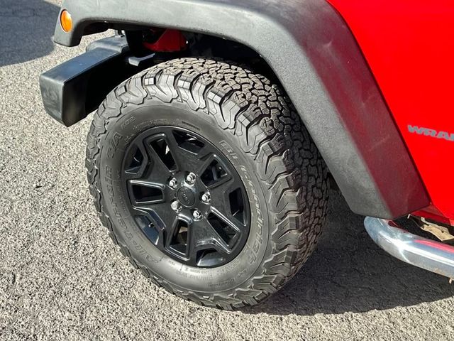 2017 Jeep Wrangler Willys Wheeler 4x4 - 22932775 - 11