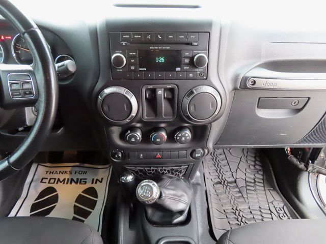 2017 Jeep Wrangler Willys Wheeler 4x4 - 22948043 - 29