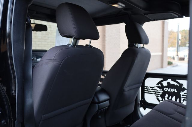 2017 Jeep Wrangler Unlimited  - 22947475 - 13