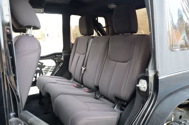 2017 Jeep Wrangler Unlimited  - 22947475 - 14