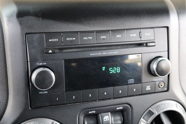 2017 Jeep Wrangler Unlimited  - 22947475 - 26