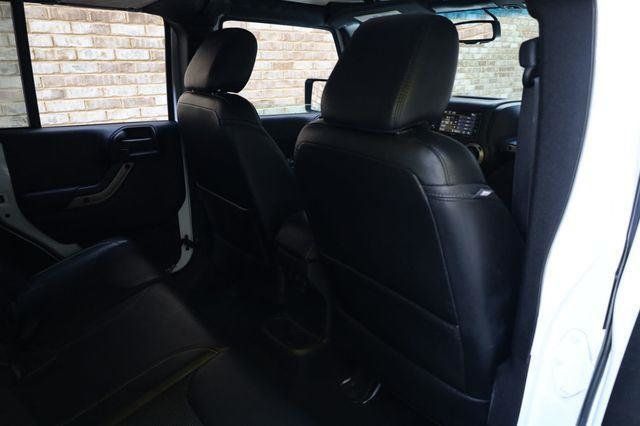 2017 Jeep Wrangler Unlimited 75th Anniversary - 23032474 - 21