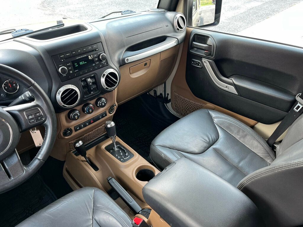 2017 Jeep Wrangler Unlimited CUSTOM BUILT RUBICON - 23044389 - 25