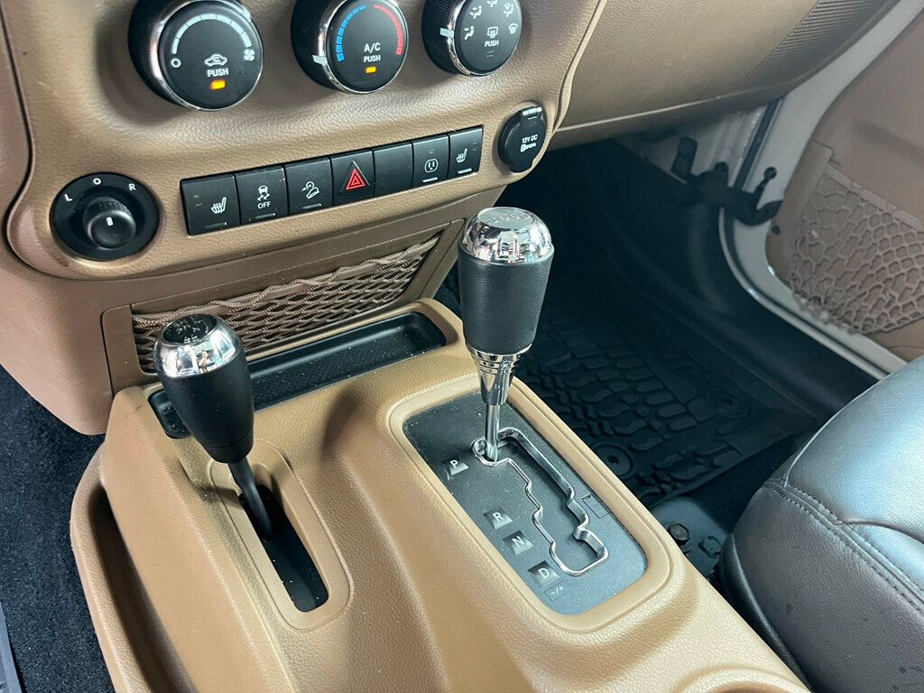 2017 Jeep Wrangler Unlimited CUSTOM BUILT RUBICON - 23044389 - 33