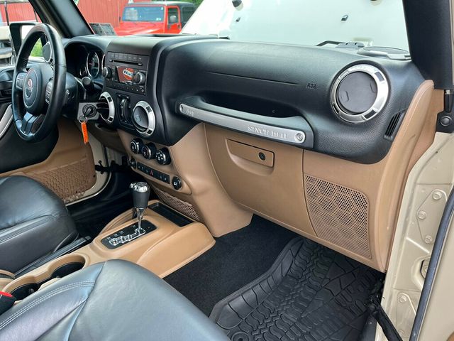 2017 Jeep Wrangler Unlimited CUSTOM BUILT RUBICON - 23044389 - 46