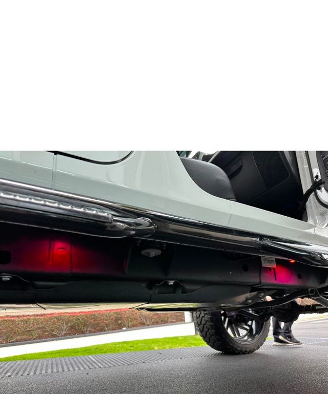 2017 Jeep Wrangler Unlimited Custom Sport 4x4 - 22055504 - 39