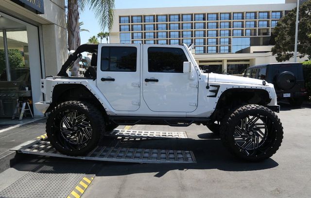 2017 Jeep Wrangler Unlimited Custom Sport 4x4 - 22055504 - 45