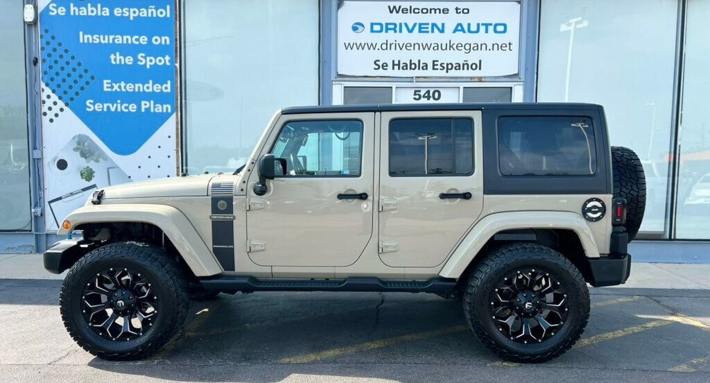 2017 Jeep Wrangler Unlimited Freedom photo 2