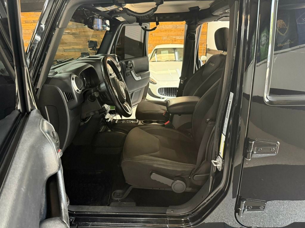 2017 Jeep Wrangler Unlimited Local Trade/Sahara Pkg/Quick Order Pkg/SAT Radio/Navigation - 23060831 - 18