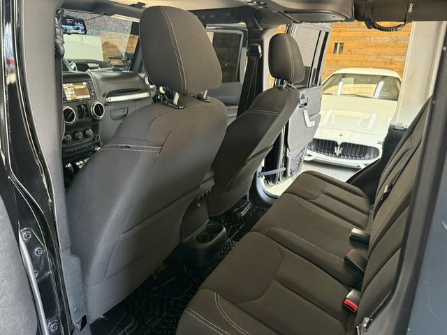 2017 Jeep Wrangler Unlimited Local Trade/Sahara Pkg/Quick Order Pkg/SAT Radio/Navigation - 23060831 - 21