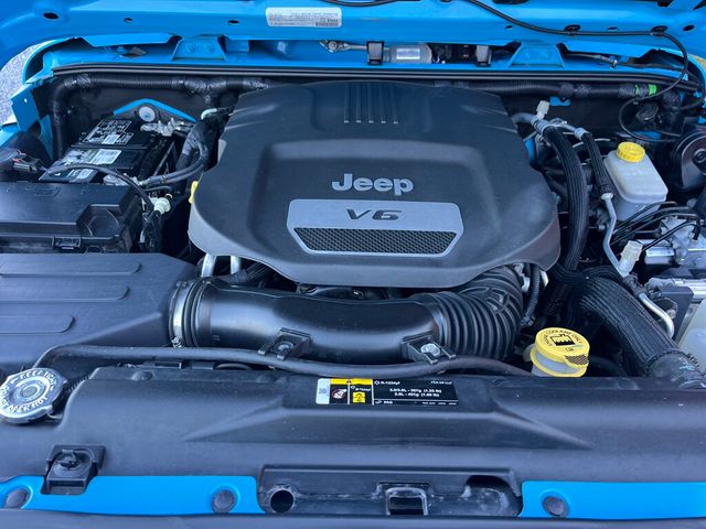 2017 Jeep Wrangler Unlimited Rare Chief Edition 4door 4x4  - 23031164 - 32
