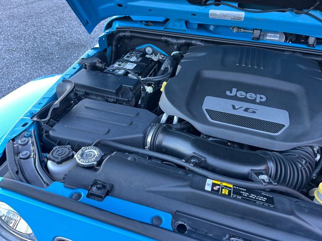 2017 Jeep Wrangler Unlimited Rare Chief Edition 4door 4x4  - 23031164 - 33
