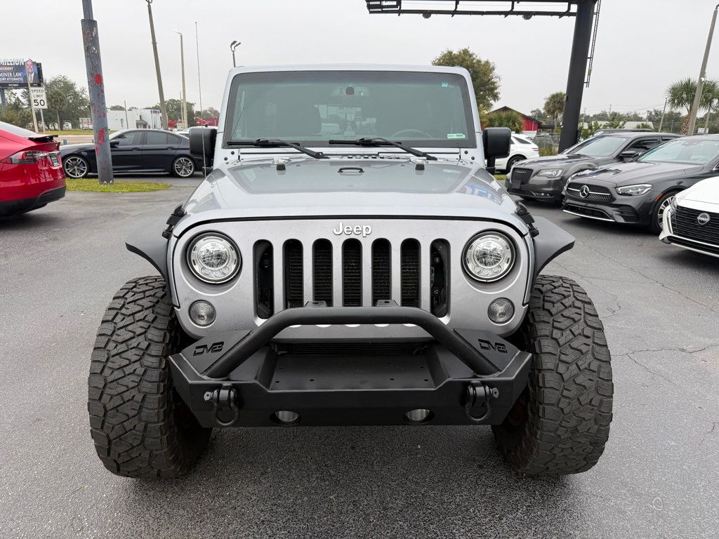 2017 Jeep Wrangler Unlimited Rubicon 4x4 - 22967640 - 1