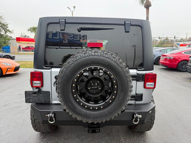2017 Jeep Wrangler Unlimited Rubicon 4x4 - 22967640 - 5