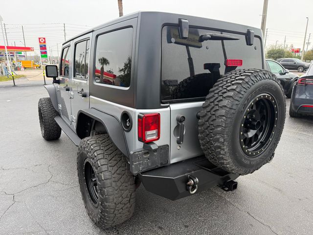 2017 Jeep Wrangler Unlimited Rubicon 4x4 - 22967640 - 6