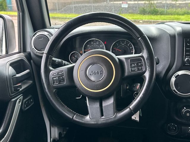 2017 Jeep Wrangler Unlimited Sahara 4x4 - 23010627 - 16